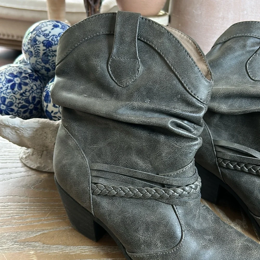 Women Charcoal Gray Western Paper Bag Ankle Booties Boots Size 8